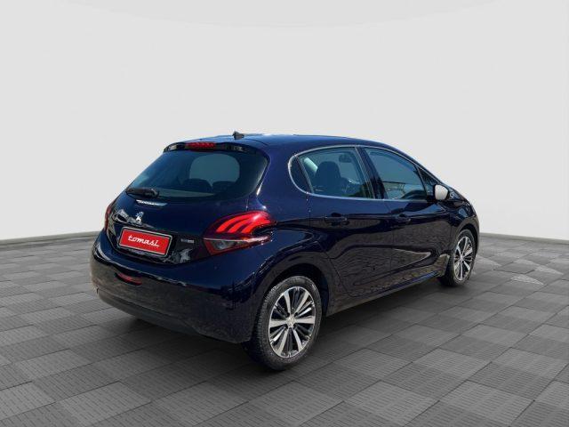 PEUGEOT 208 208 1.2 PureTech 82 CV 5 porte GPL Allure