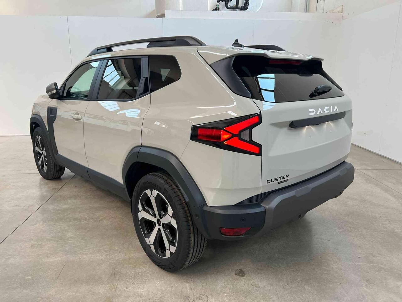 Dacia Duster Hybrid 155 CV Journey