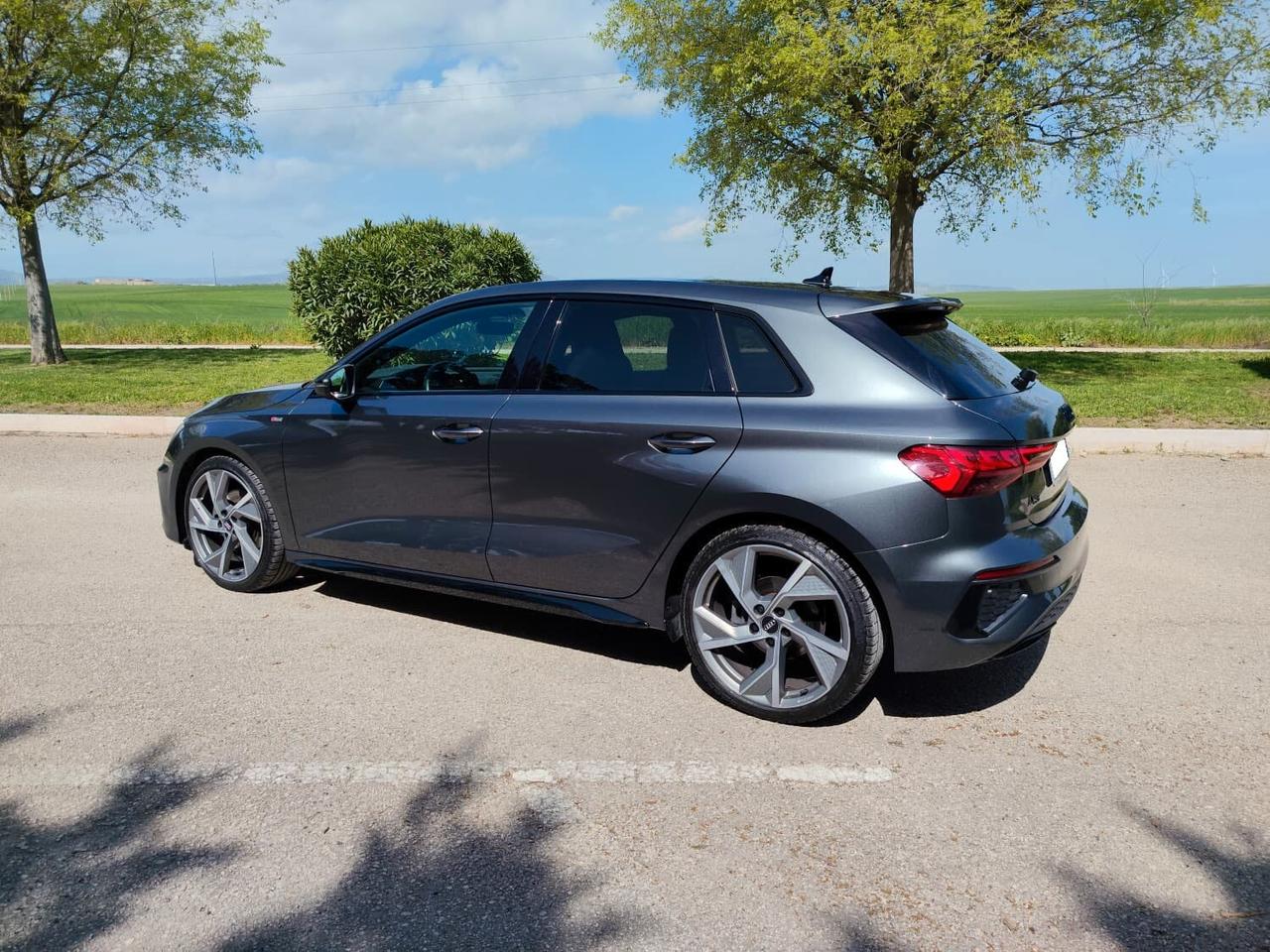 Audi A3 SPB 35 TFSI S line edition