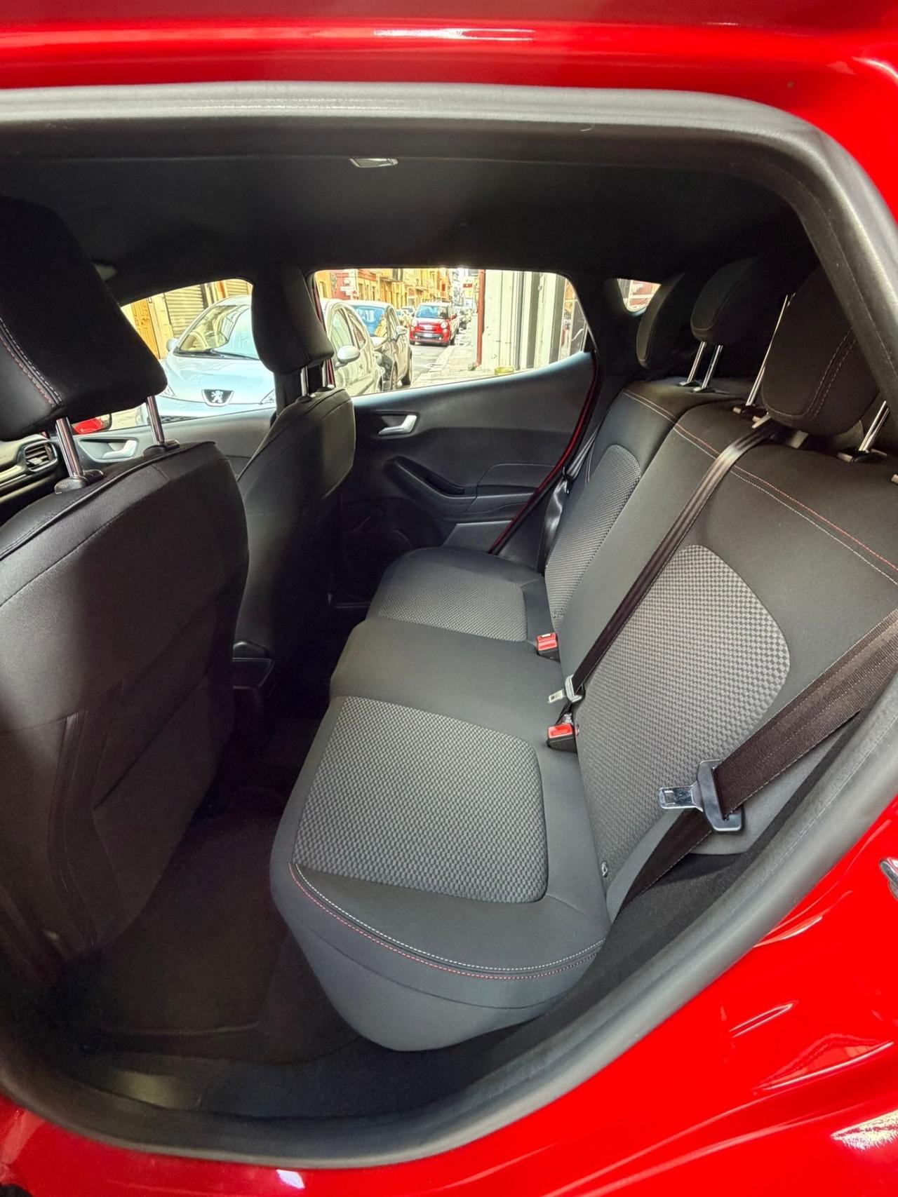 Ford Fiesta 1.5 TDCi 5 porte ST-Line