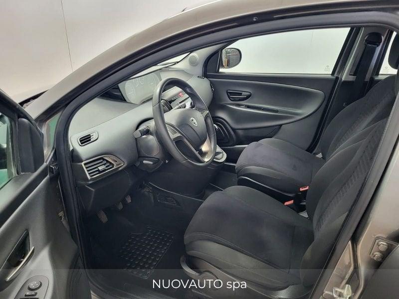 Lancia Ypsilon Ypsilon 1.2 8v Gold ecochic Gpl 69cv