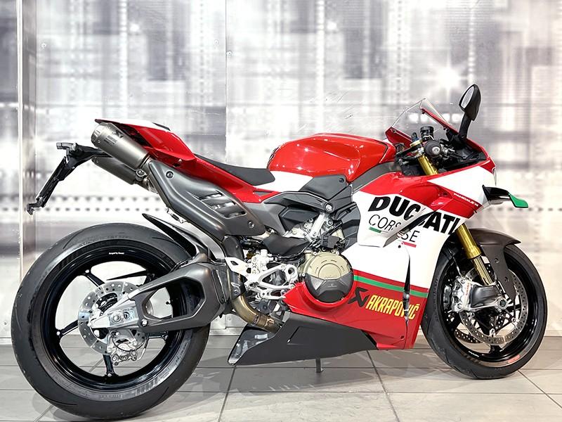 Ducati Panigale V4 S