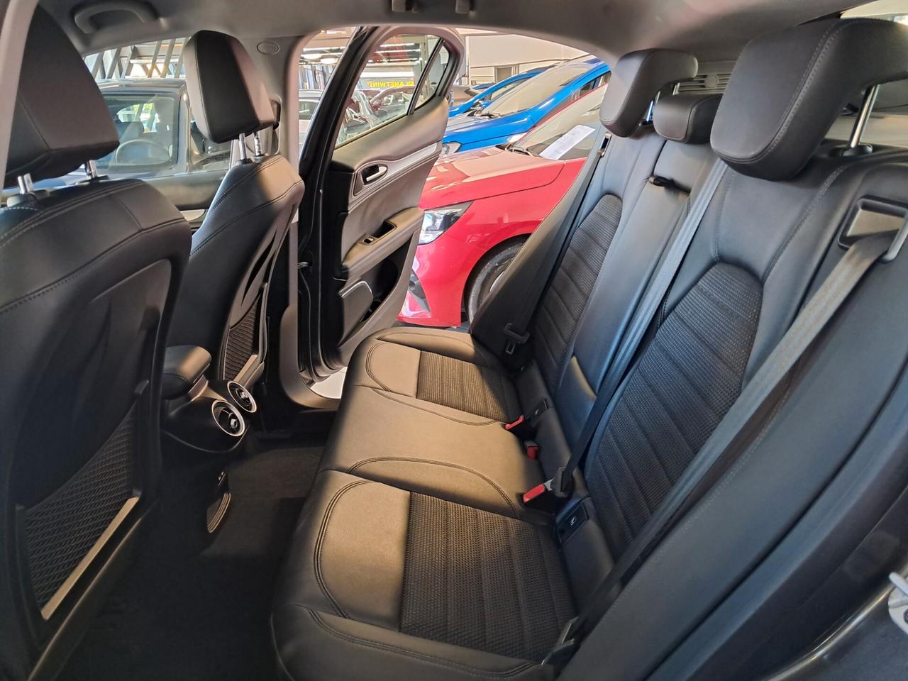 Alfa Romeo Stelvio 2.2 Td 190 cv AT8 Q4 Sprint