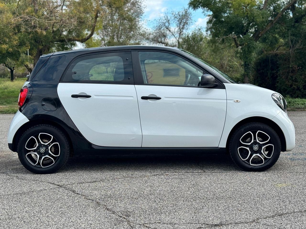 Smart ForFour 70 1.0 Youngster -TUA SENZA VINCOLI-
