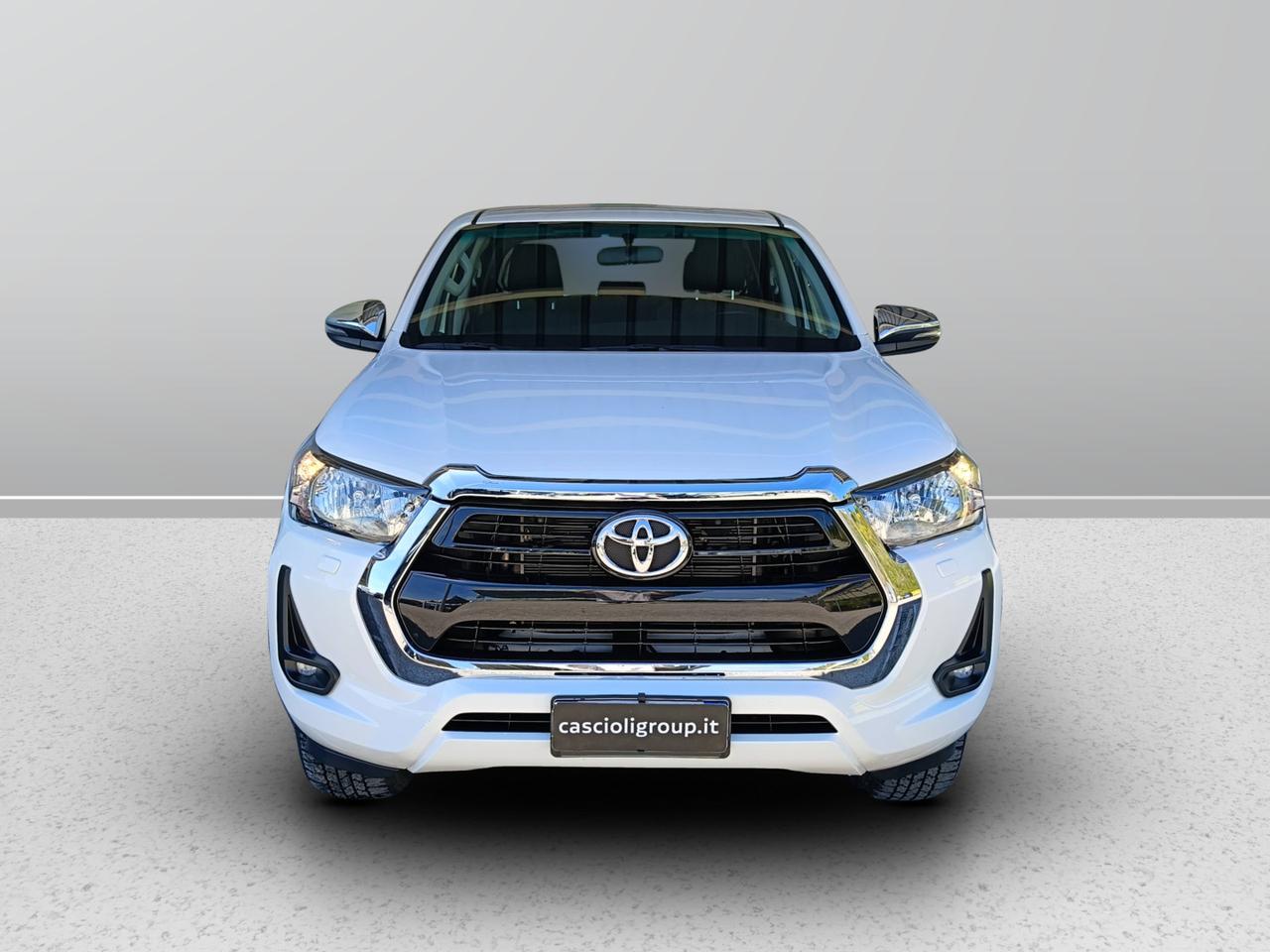 TOYOTA Hilux IV 2021 - Hilux 2.4 d-4d extra cab Comfort 4wd