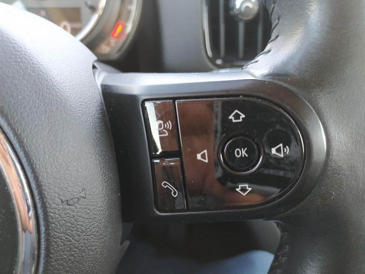 Mini One D Countryman 1.5 D Essential #50265