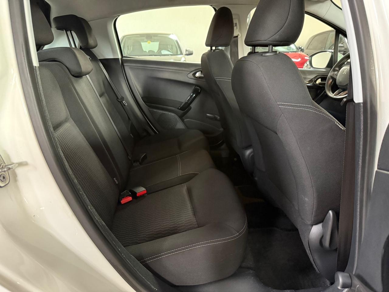 Peugeot 208 BlueHDi 75 5 porte Active