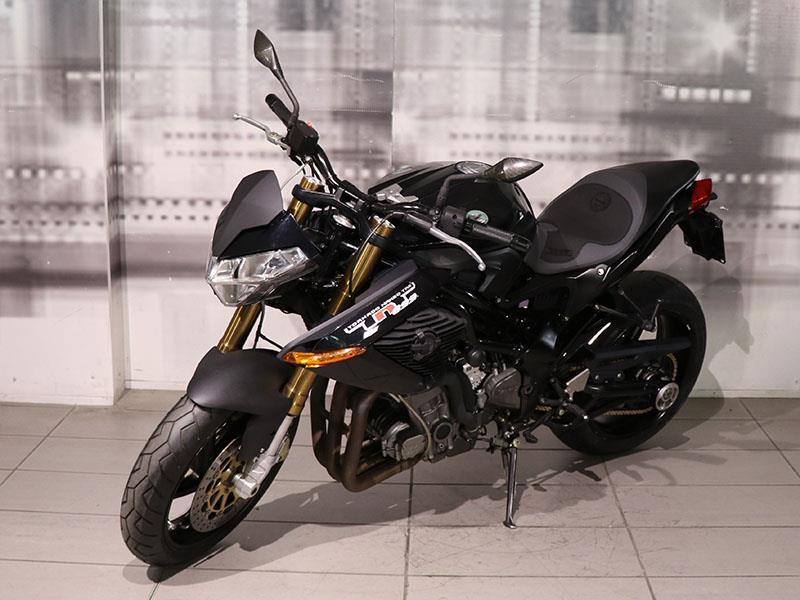 Benelli TNT 899