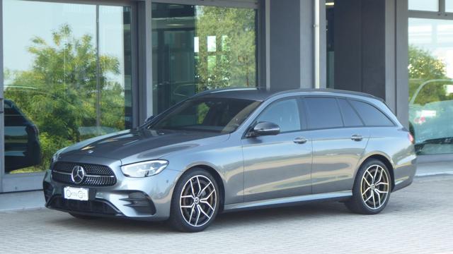 MERCEDES-BENZ E 220 d S.W. 4Matic Auto Premium AMG