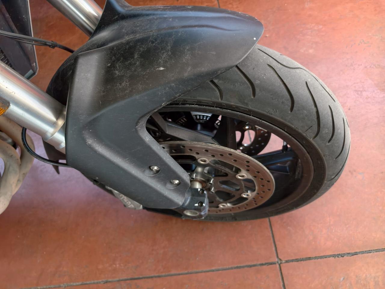 Qj Motor SRT 800 STRADALE
