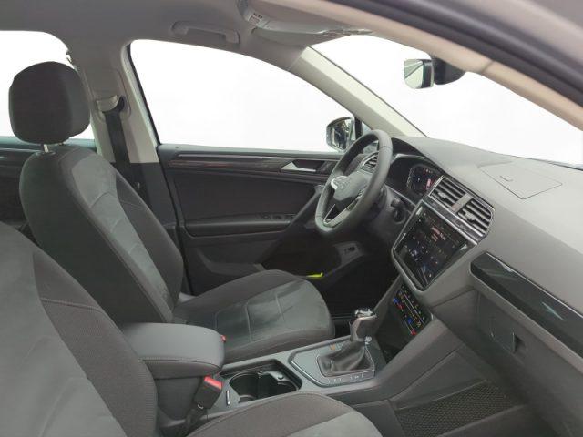 VOLKSWAGEN Tiguan 2.0 TDI 150 CV SCR DSG Elegance