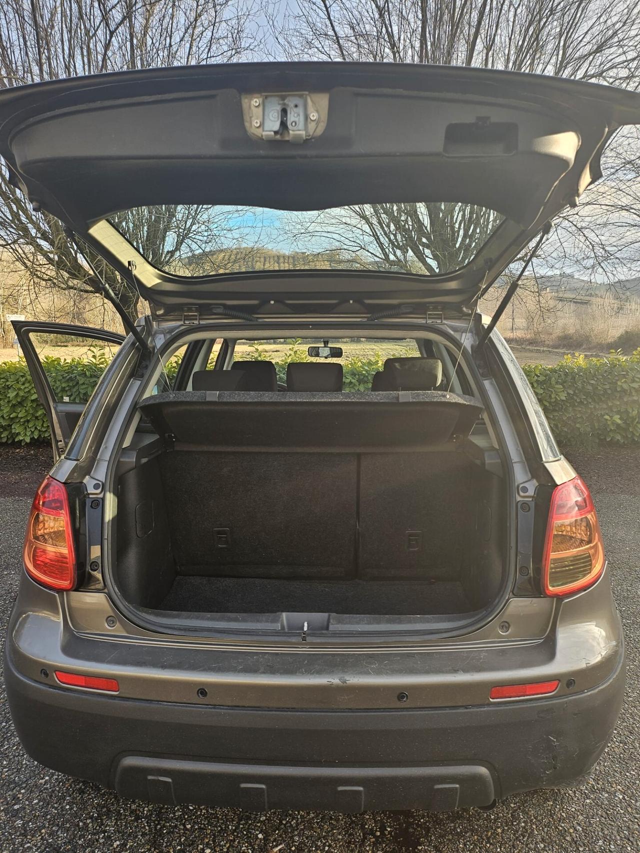 Fiat Sedici 2.0 MJT 16V DPF 4x4 Experience