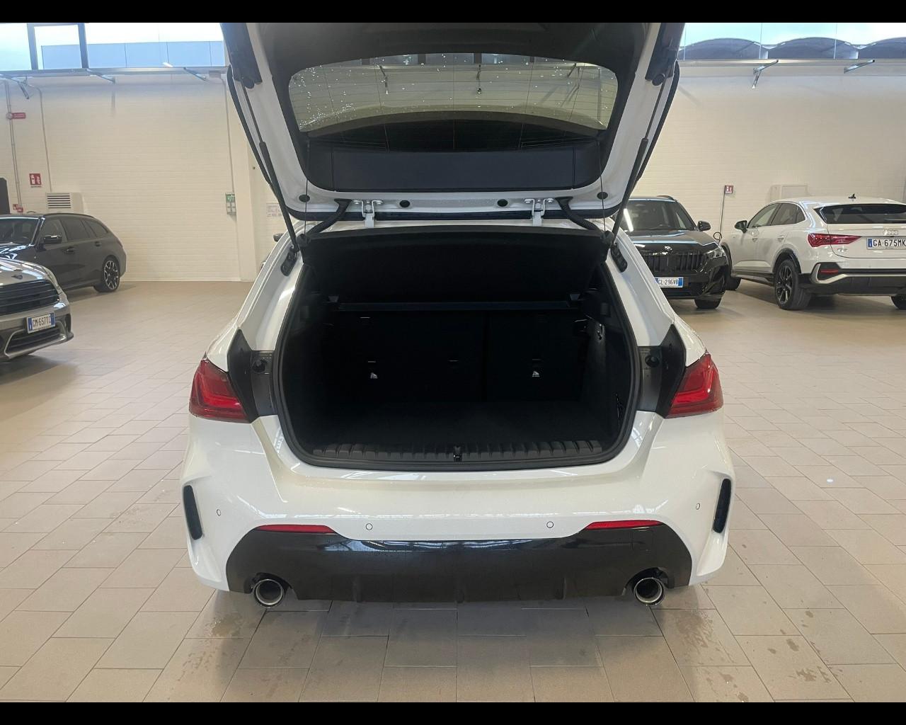 BMW Serie 1 (F40) - 120d xDrive 5p. Msport