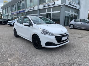 Peugeot 208 1.4 HDi 68 CV 5 porte