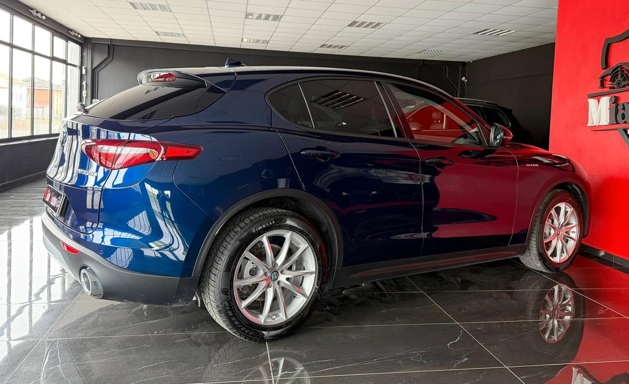Alfa Romeo Stelvio 2.2 Turbodiesel 190 CV AT8 Q4 Super