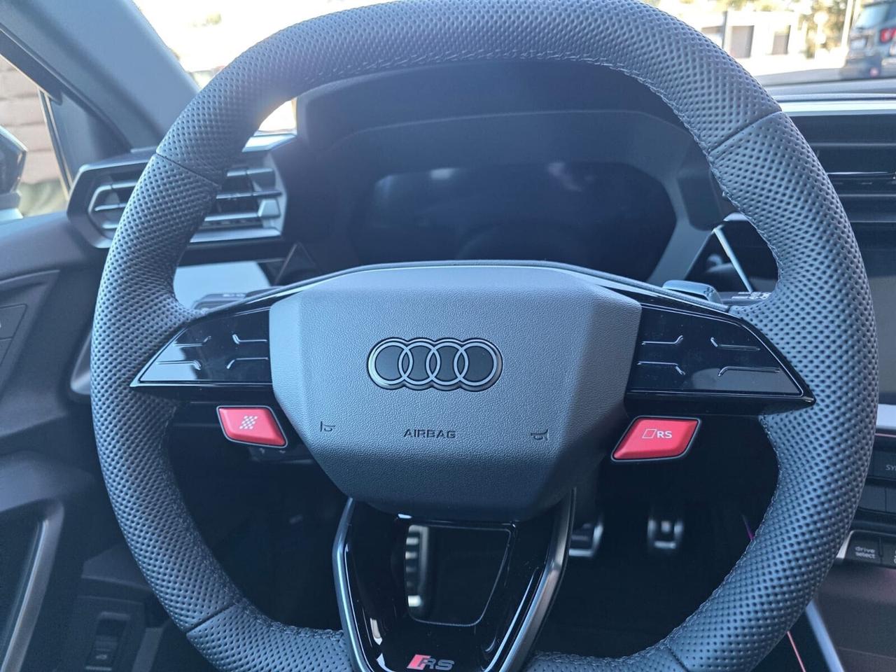 Audi A3 RS 3 SPB TFSI quattro S tronic