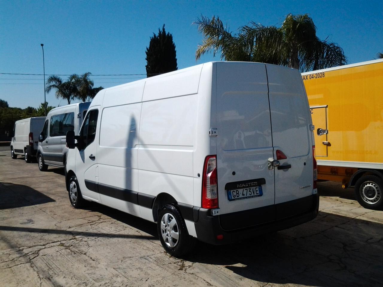Renault Master 2.3 DCI 135 CV P.M T.M 07/2020