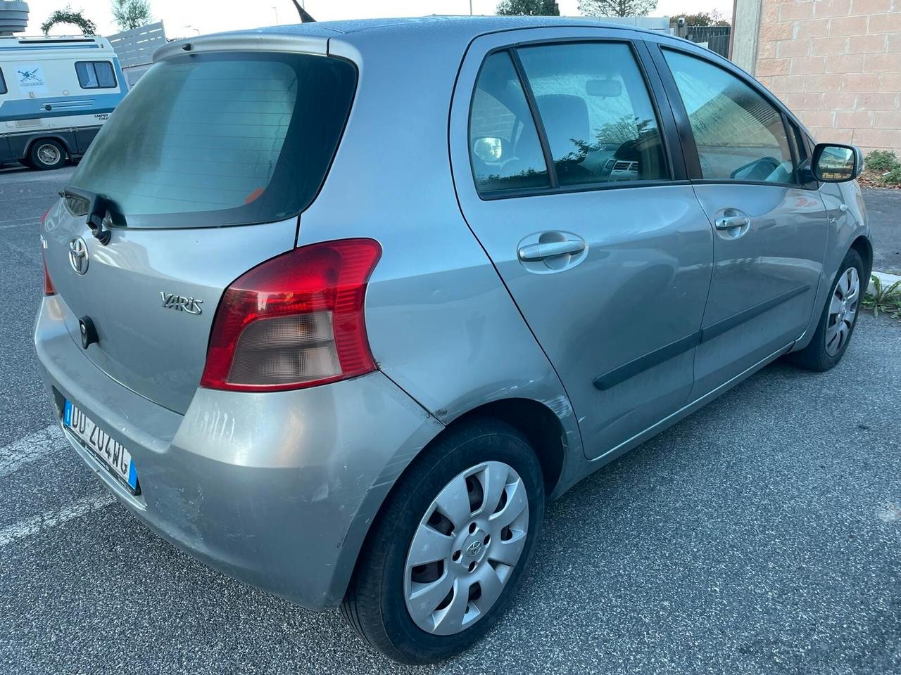 Toyota Yaris 1.4 D-4D 5 porte Sol