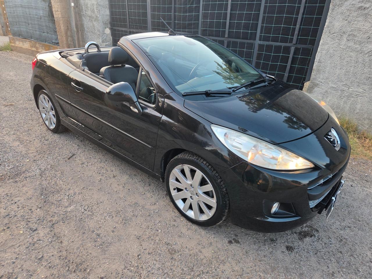 Peugeot 207 1.6 8V HDi 112CV CC Tecno
