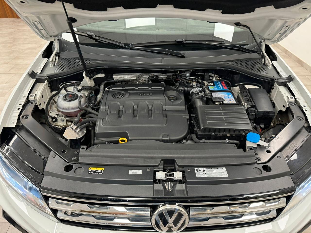 Volkswagen Tiguan 1.6 TDI SCR R-LINE ITALIANA