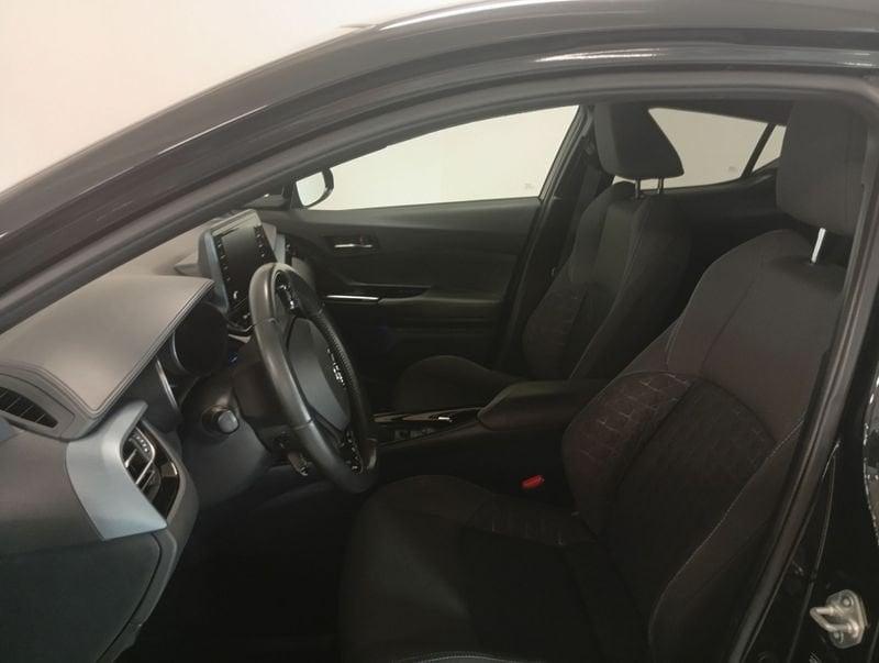 Toyota C-HR C-HR 1.8 Hybrid E-CVT Trend