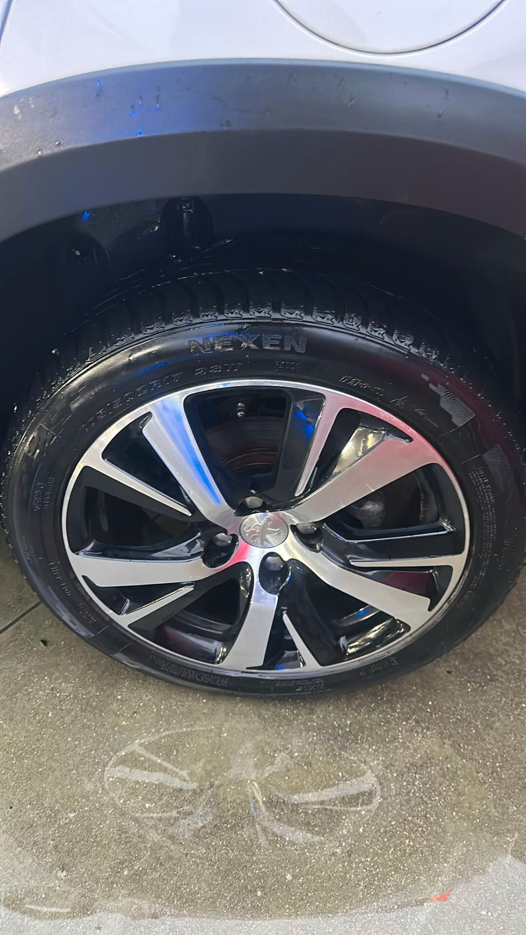 PEUGEOT 2008 1,6 DIESEL FULL OPTIONAL