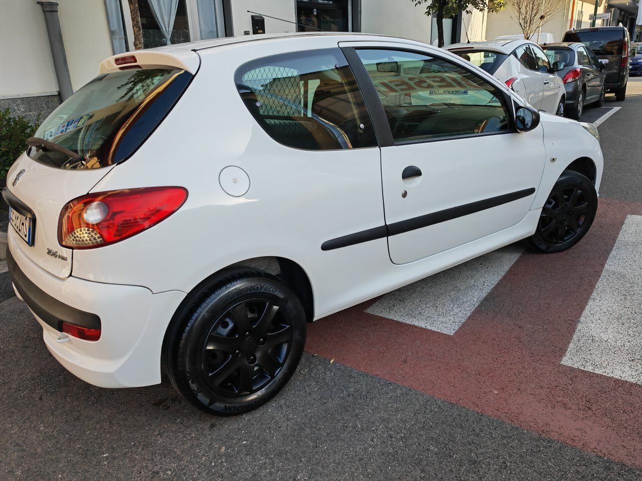 Peugeot 206 Plus 1.4 HDi 70CV KW50 3p. XAD Van