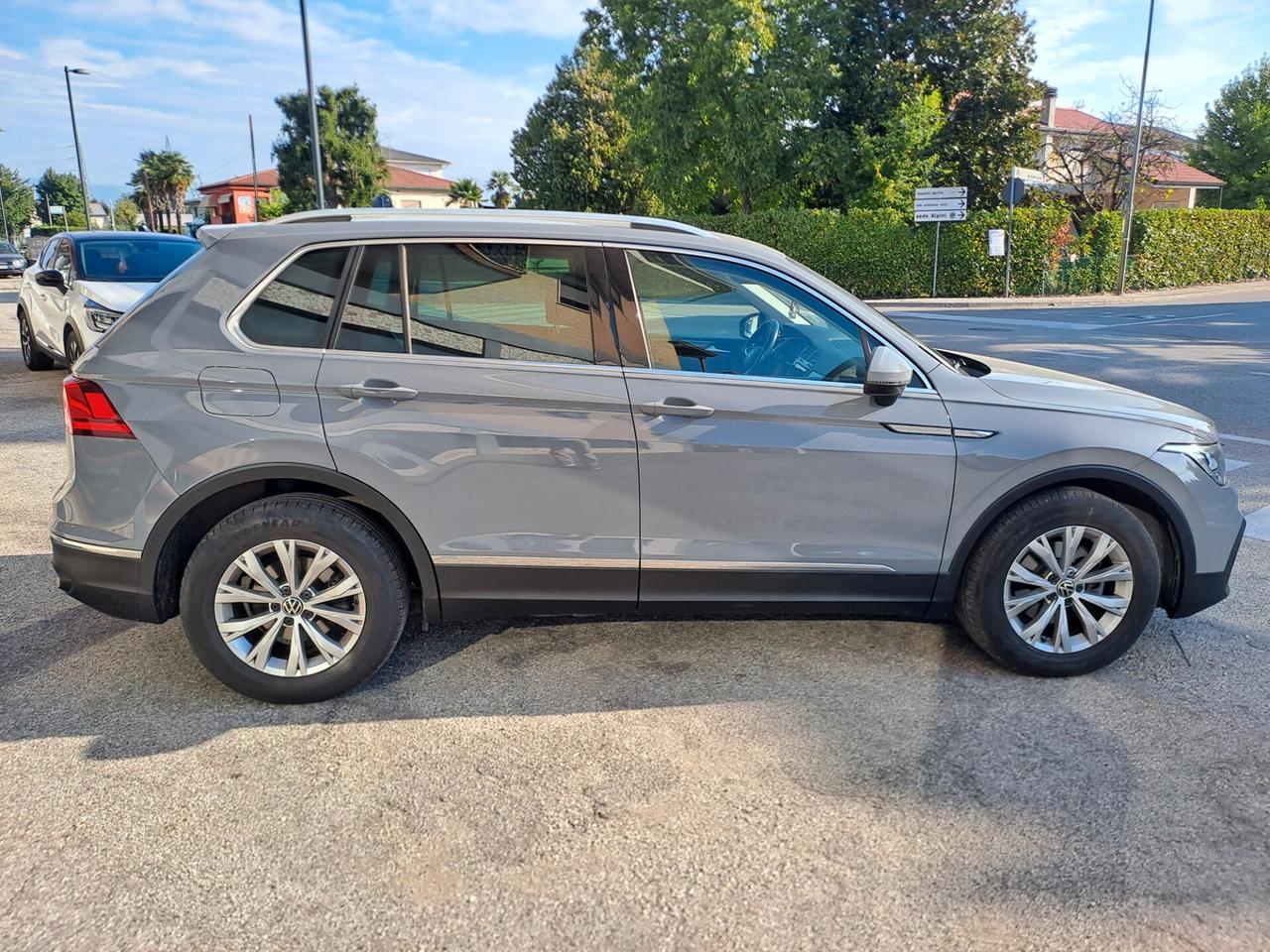 Volkswagen Tiguan 2.0 TDI SCR Life