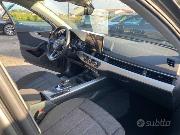 AUDI A4 Avant 35 TDI/163 CV S tronic Business