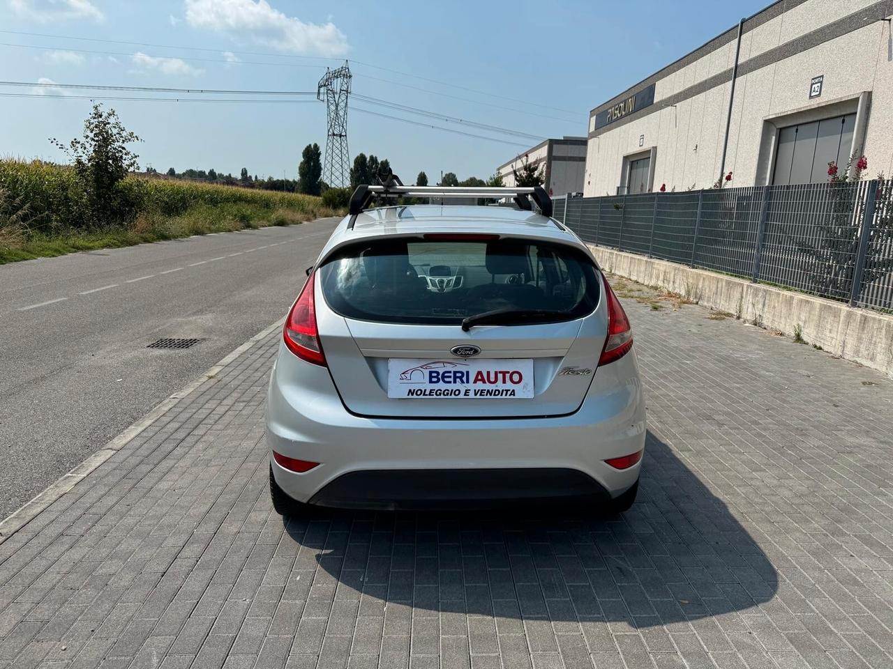Ford Fiesta adatta neopatentati