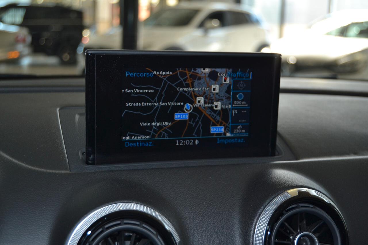 Audi A3 SPB 1.6 TDI S Tronic Sport Navi/Xenon/C.Auto