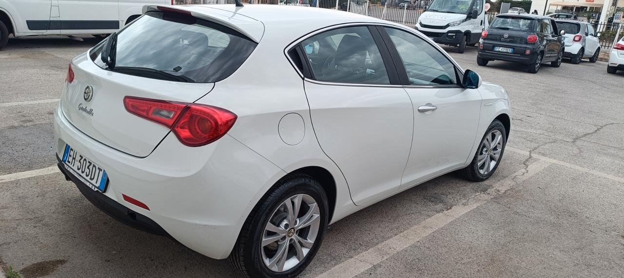 Alfa Romeo Giulietta 1.6 JTD
