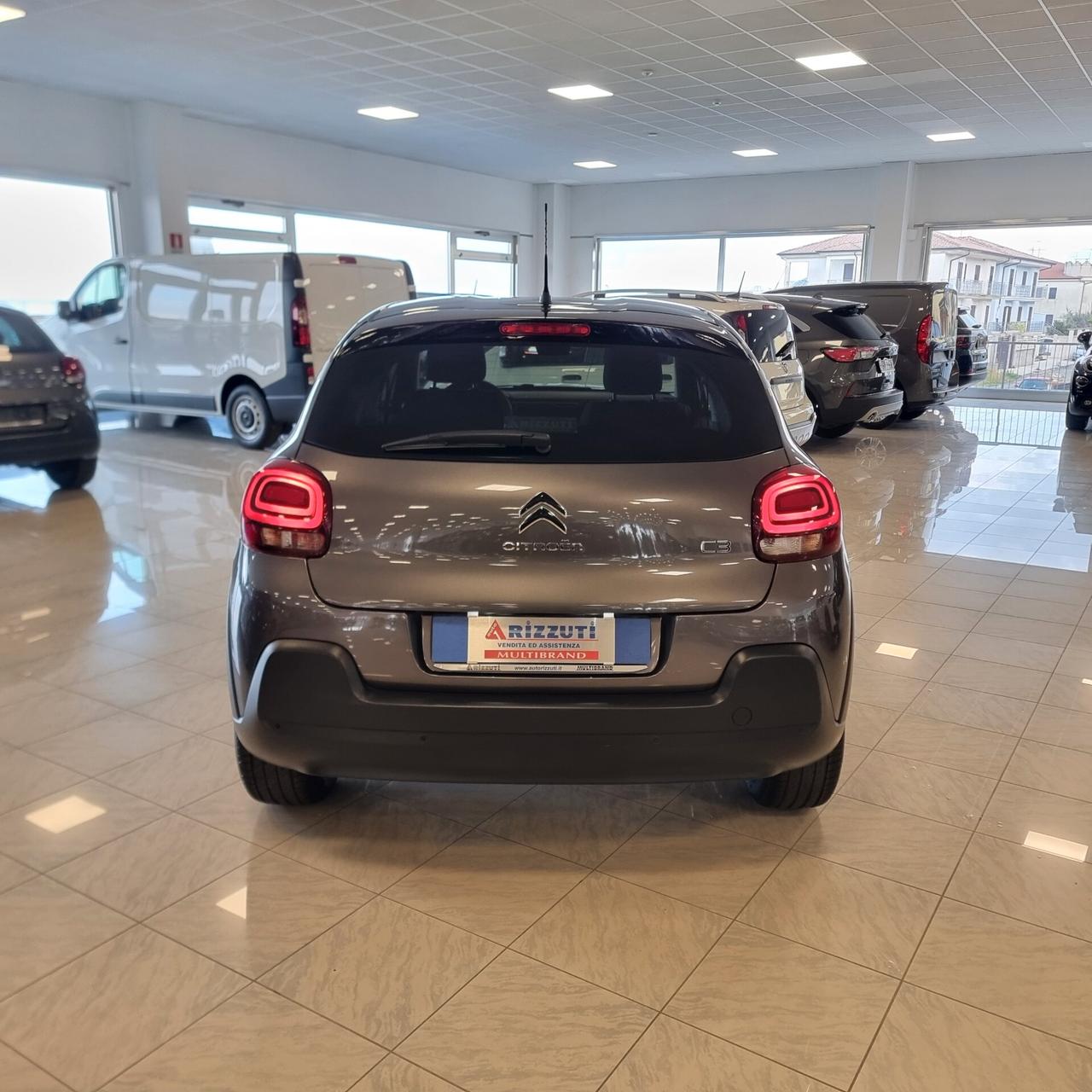 CITROEN C3 SHINE 1.2 BZ 110cv EAT6 Cambio automatico