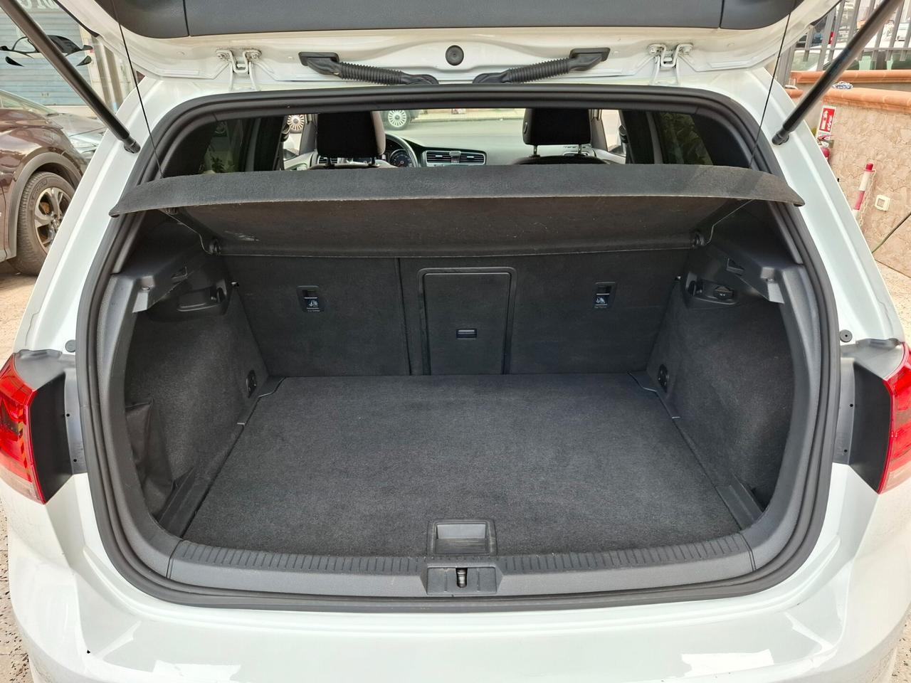 Volkswagen Golf - 2.0 TDI GTD PANO|
