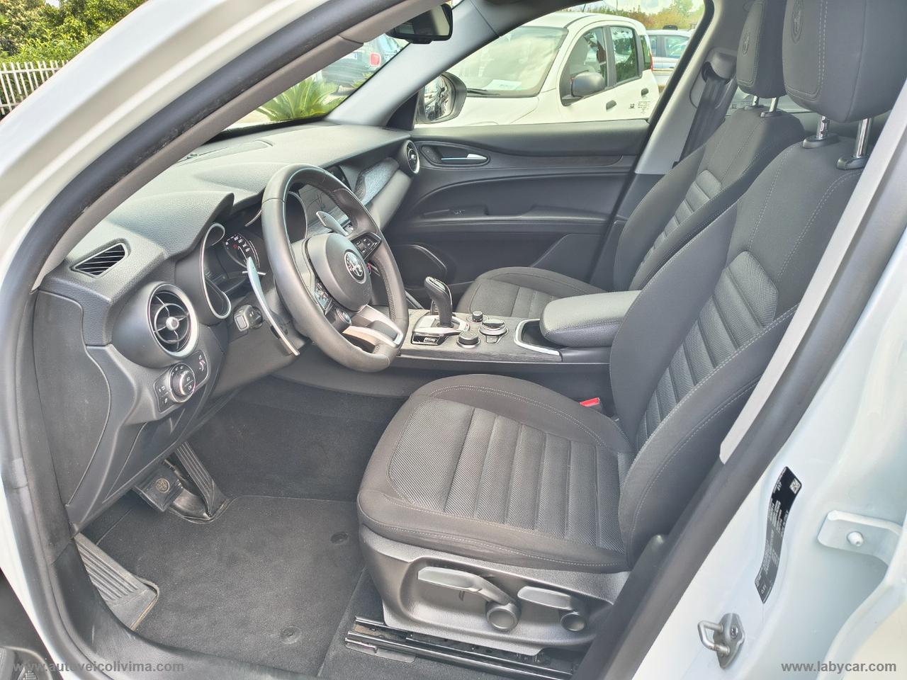 ALFA ROMEO Stelvio 2.2 T.diesel 160CV AT8 RWD Bus. AUTOCARRO