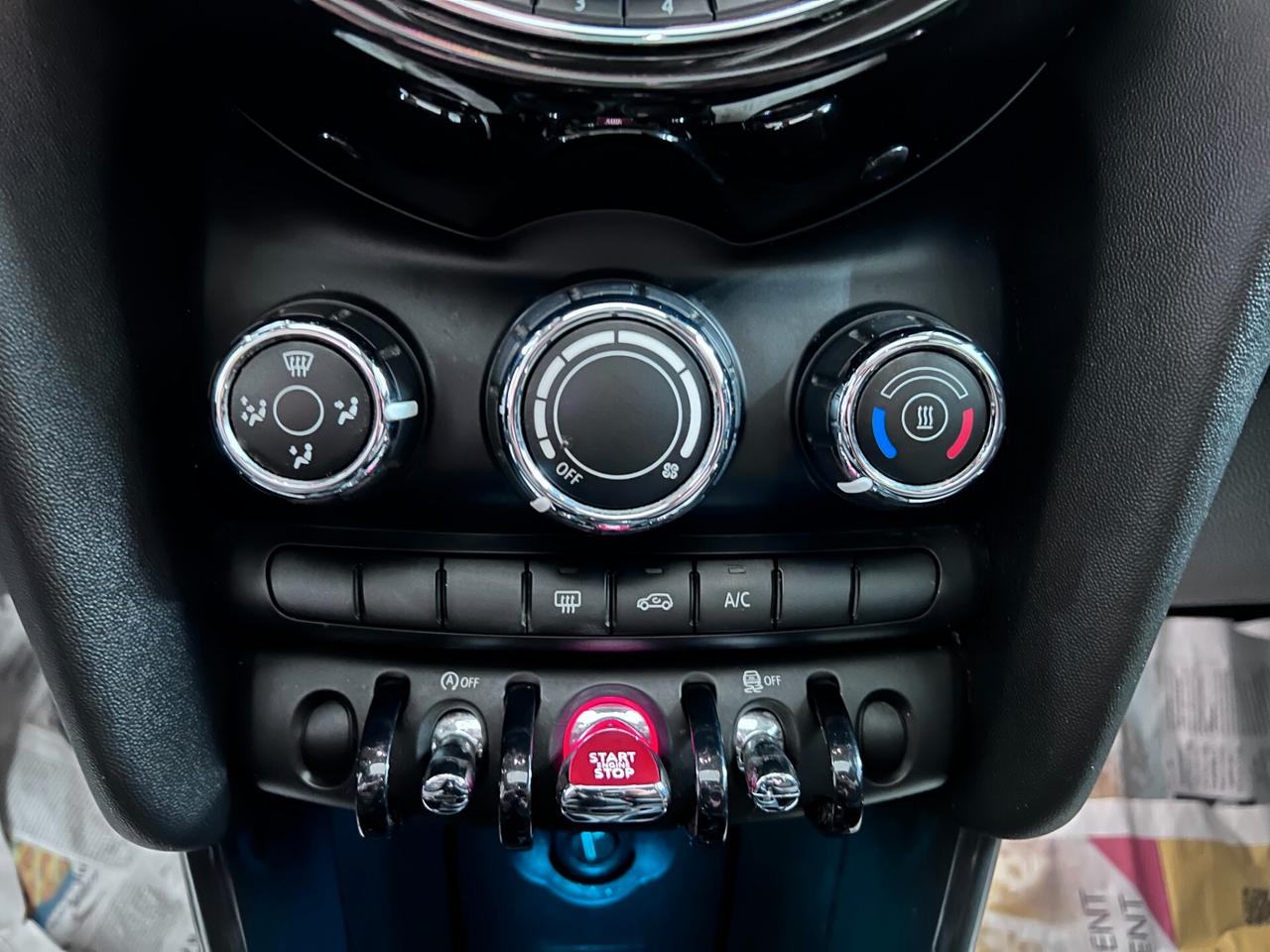 Mini 1.5 Cooper D Business 5 porte