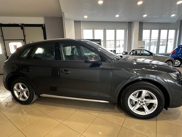 Audi Q5 35 TDI S tronic Business Advanced