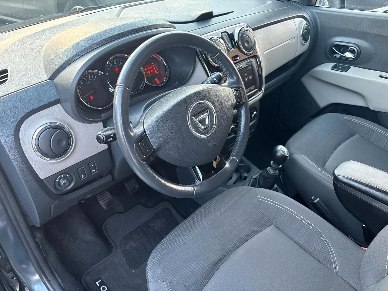 DACIA LODGY 1.5 dCi 7 posti Lauréate