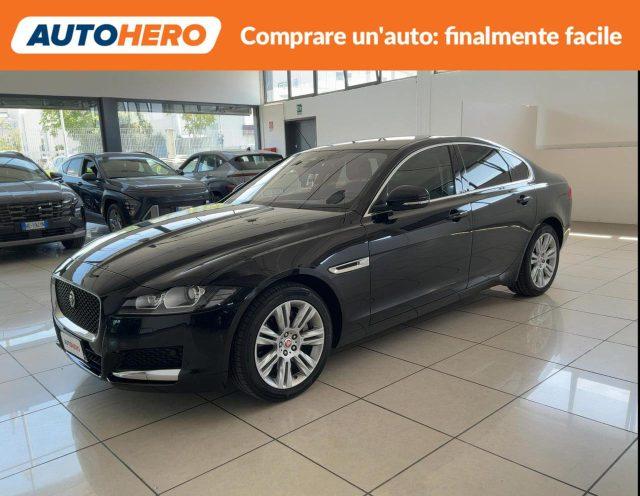 JAGUAR XF 2.0 D 180 CV AWD aut. Chequered Flag