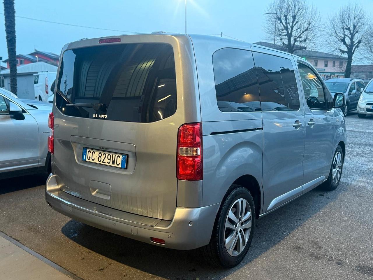 Peugeot Traveller BlueHDi 120 S&S Compact Active 8 POSTI