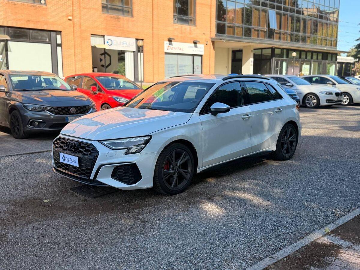 Audi S3 Sportback S3 2.0 tfsi Sport Attitude quattro s-tronic
