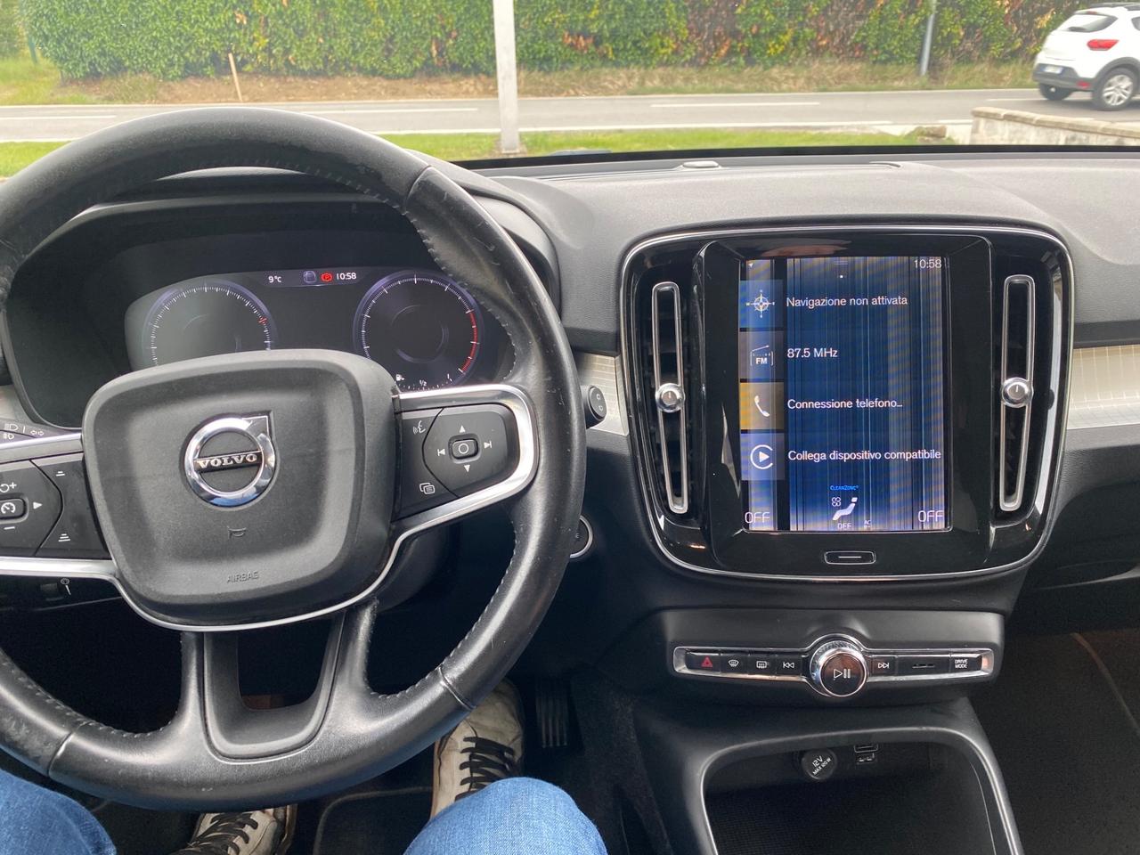 Volvo XC40 T2 Business