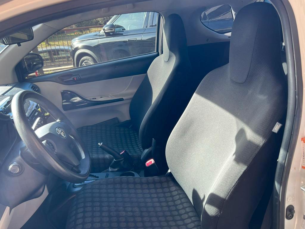 Toyota iQ 1.0 Trend CVT EU5