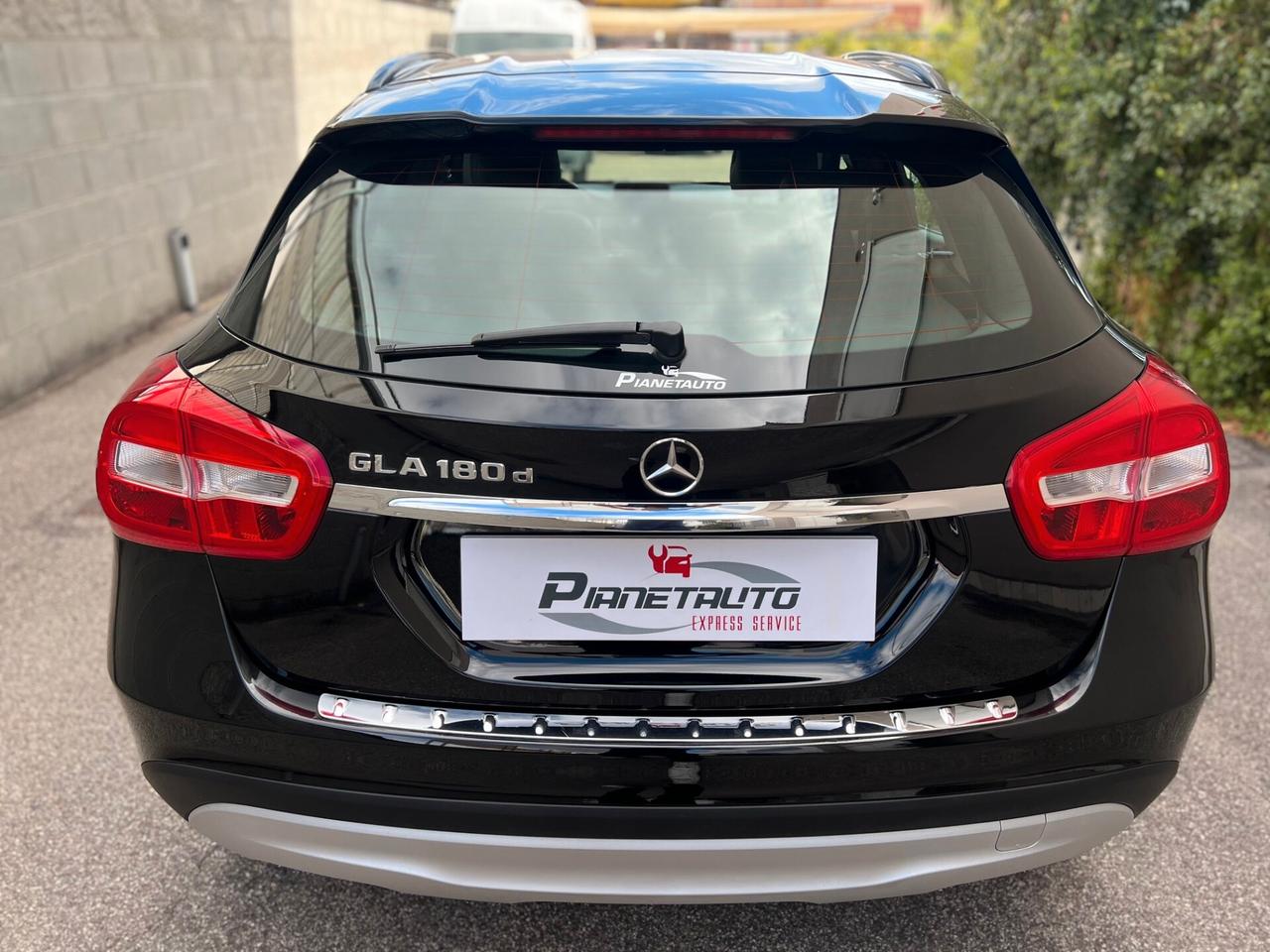 Mercedes-benz GLA 180 d 109cv EXECUTIVE AUTOM. NAVI/PELLE/CAMERA PERF.