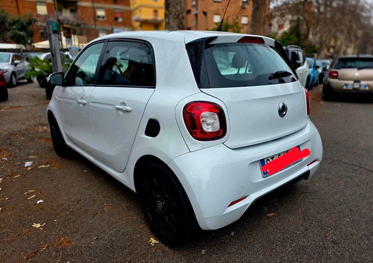 Smart ForFour 70 1.0 twinamic Superpassion unicoproprietario