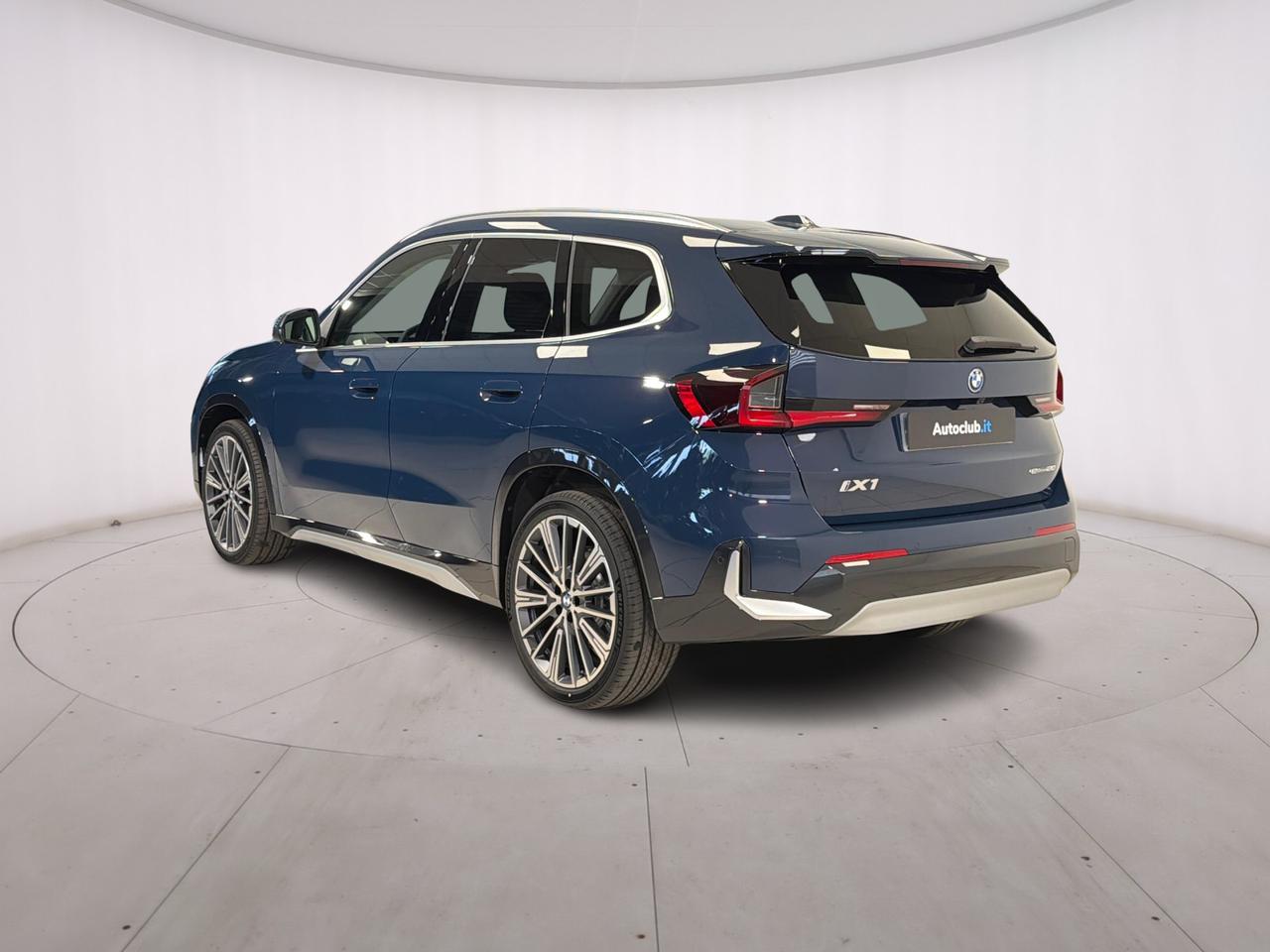 BMW X1 iX1 eDrive20 Pure Edition