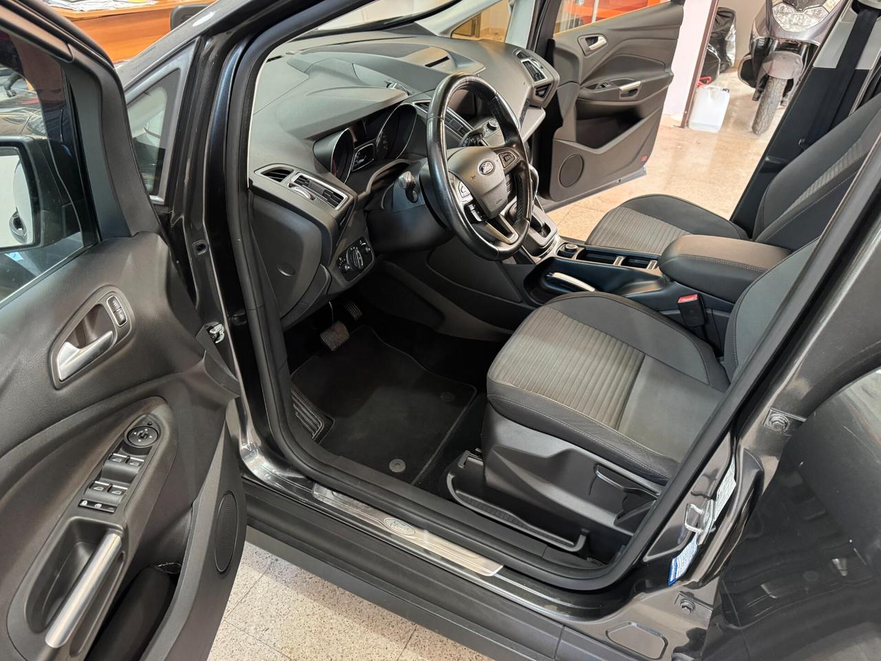 Ford C-Max 1.5 TDCi 120CV AUTOMATICA Titanium