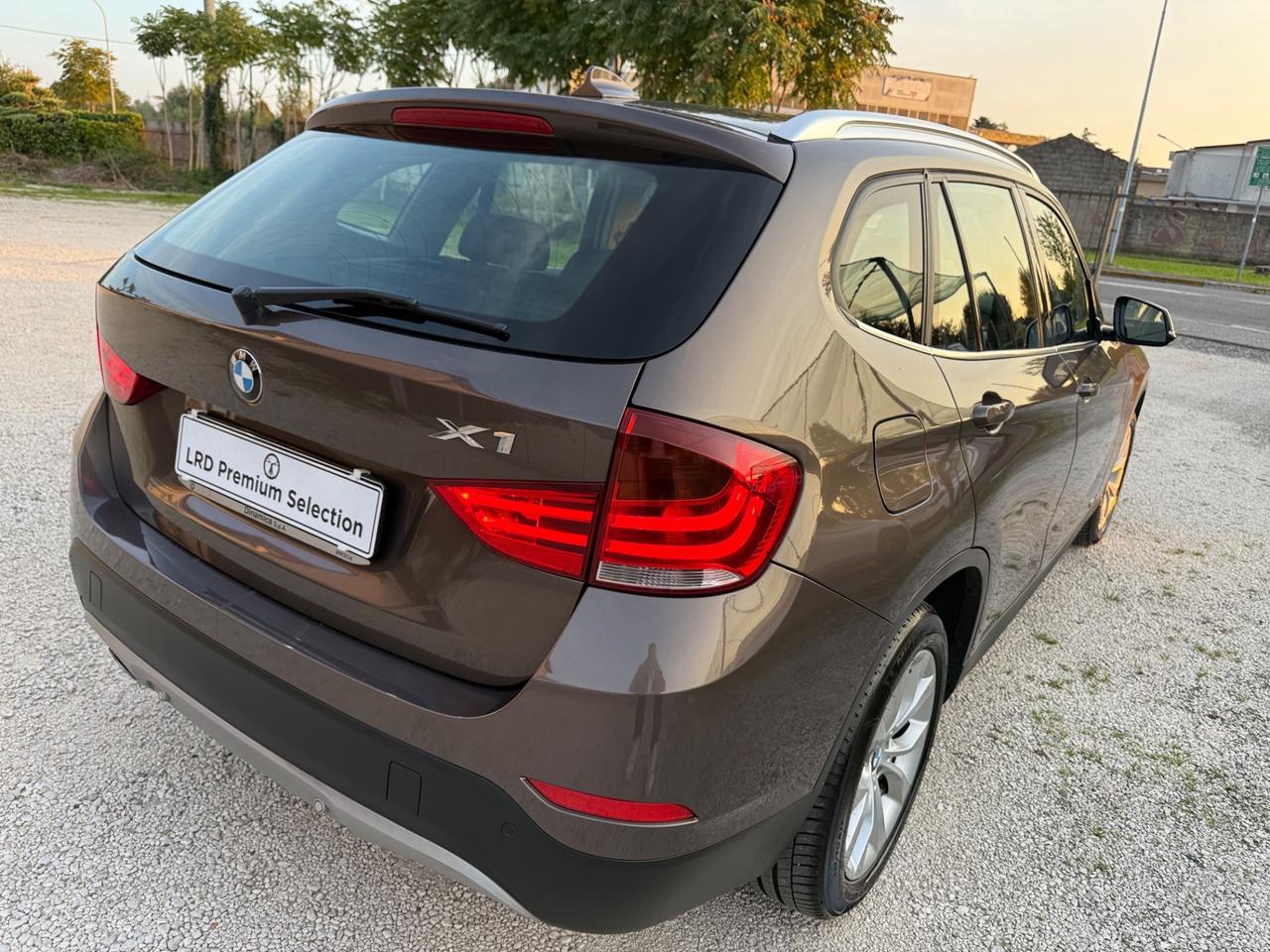 Bmw X1 xDrive18d X Line Navi+bixenon+Top