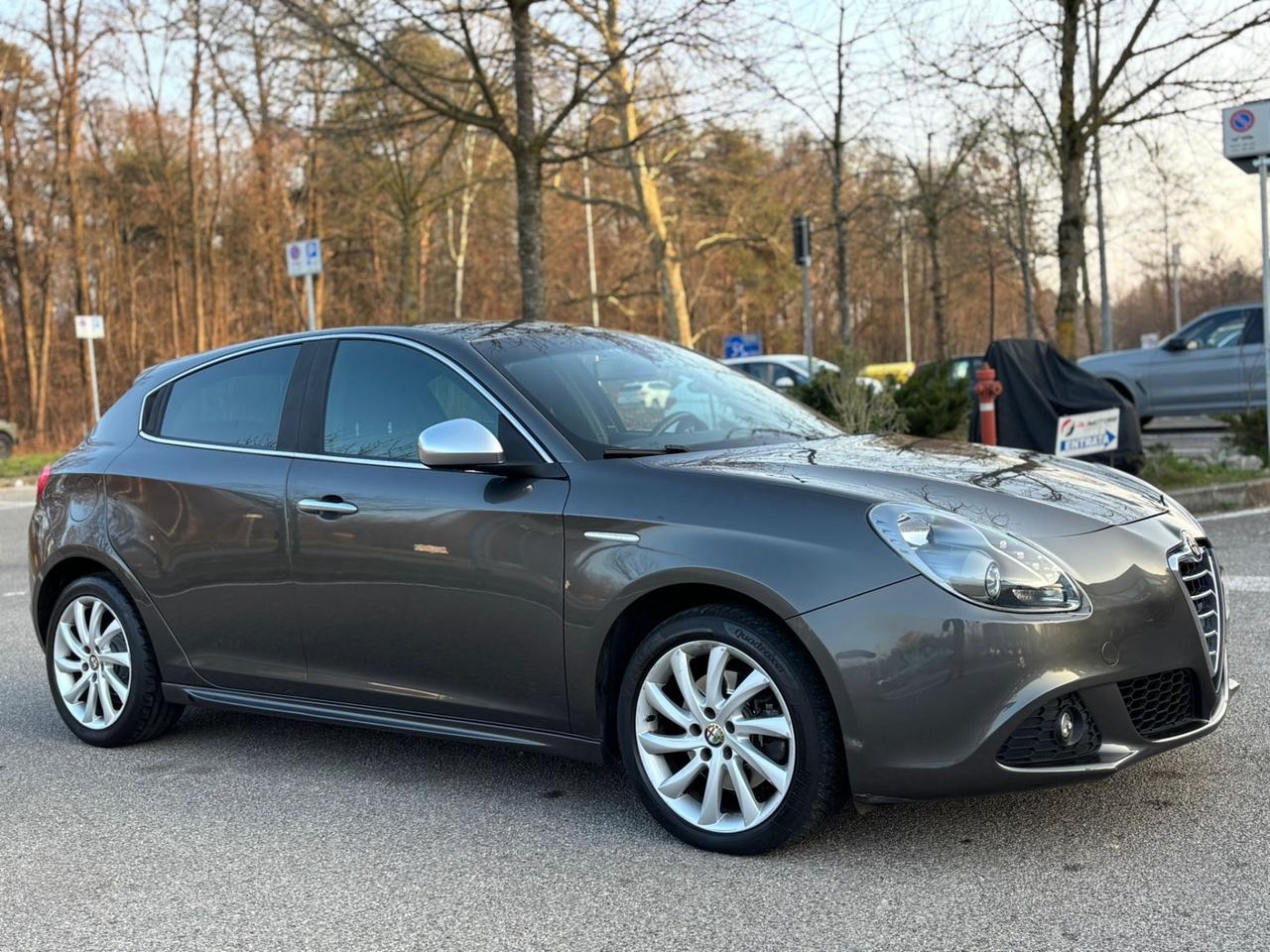 Alfa Romeo Giulietta 2.0 JTDm-2 140 CV Distinctive