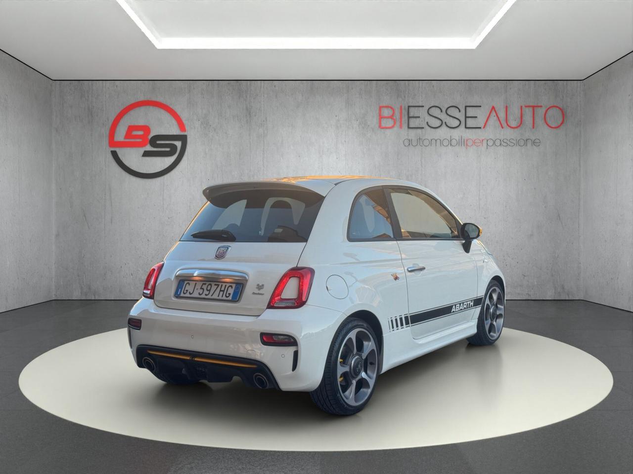 Abarth 595 1.4 Turbo T-Jet 165 CV Turismo